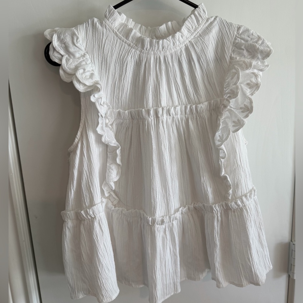White Ruffle Tiered Sleeveless Blouse size Small Boho Feminine